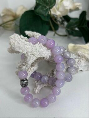 Lot of 2 Amethyst Beaded Stretch Bracelet Women's Purple Semi-precious Stone